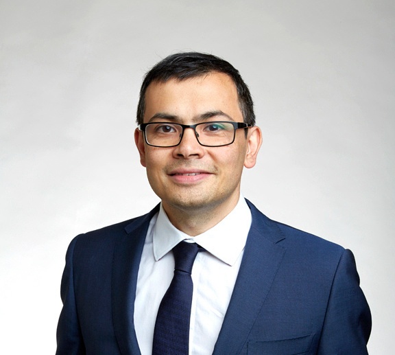 谷歌 DeepMind 重组：哈萨比斯转任首席科学家，聚焦通用人工智能应用